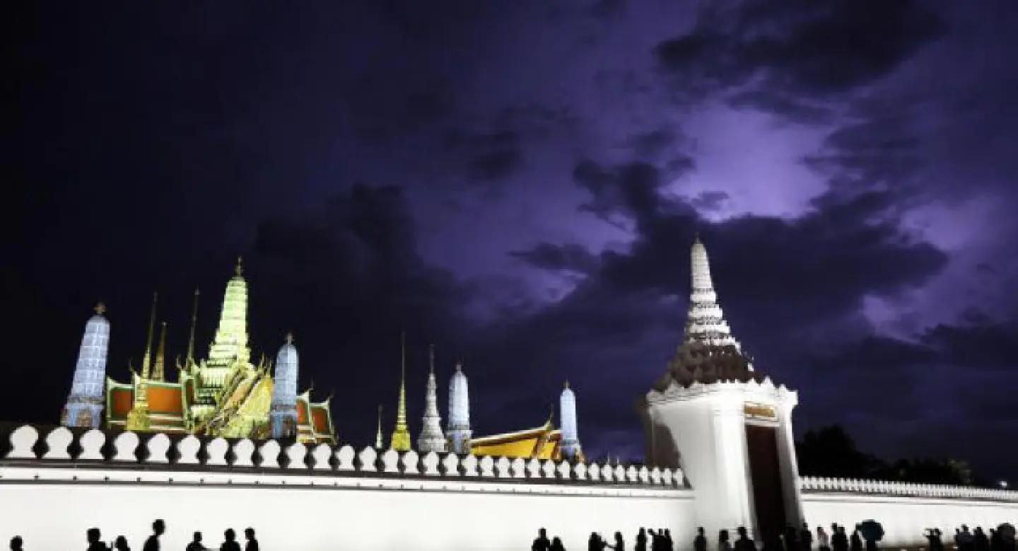 TAT updates for the general public wishing to pay their respects to His Majesty King Bhumibol Adulya TAT updates for the general public wishing to pay their respects to His Majesty King Bhumibol Adulya