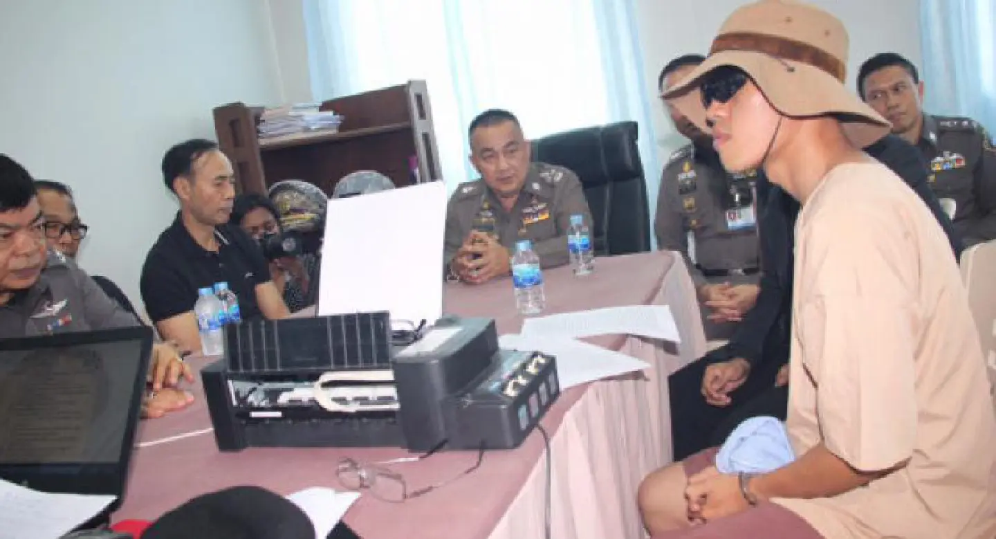 Suspect ‘confesses to Phuket bombing’ Suspect ‘confesses to Phuket bombing’