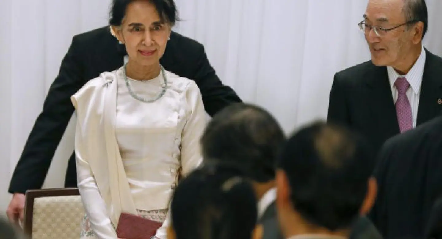 Aung San Suu Kyi says Myanmar needs peace for development Aung San Suu Kyi says Myanmar needs peace for development