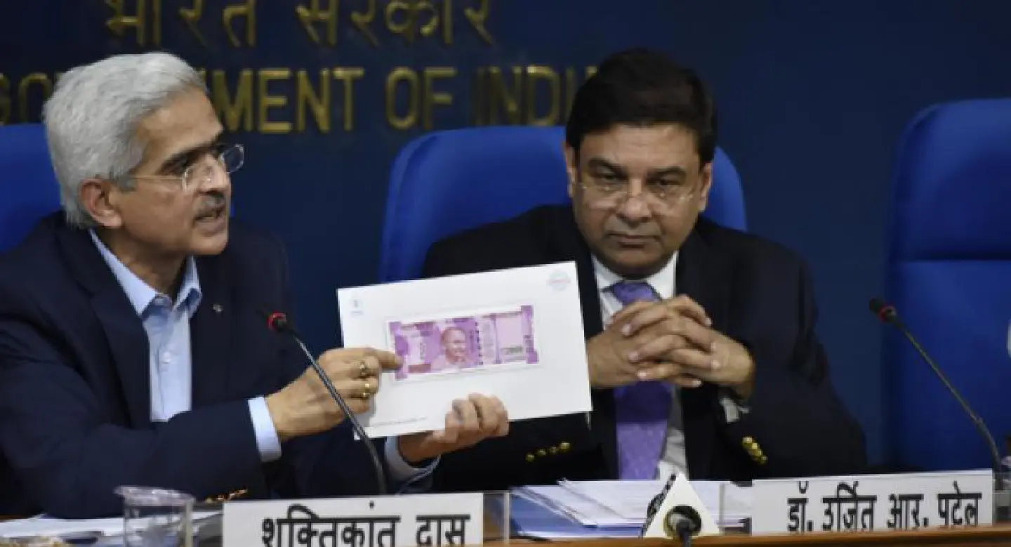 India to withdraw big currency notes in anti-graft fight India to withdraw big currency notes in anti-graft fight