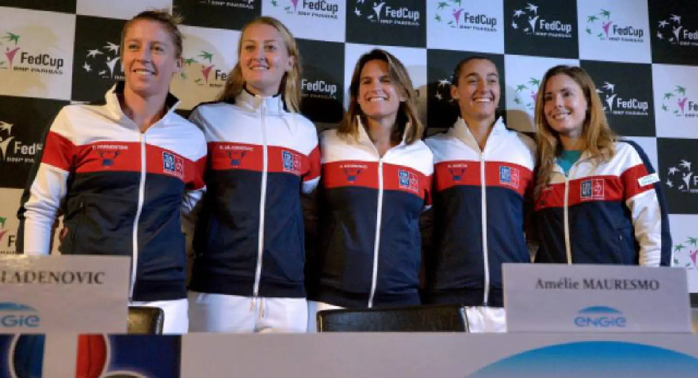 Mauresmo confident France can topple Czech champions Mauresmo confident France can topple Czech champions