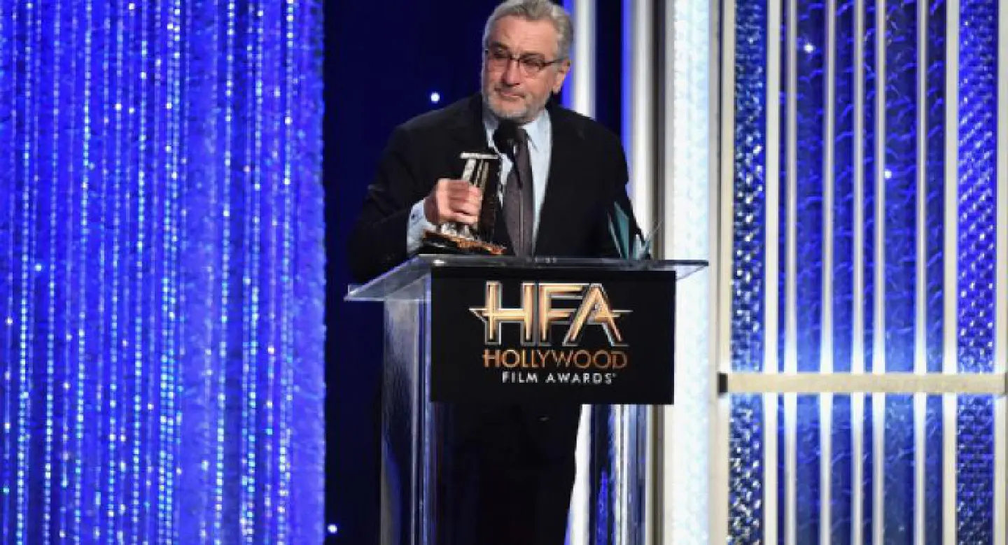 'Depressed' De Niro backs anti-Trump protests 'Depressed' De Niro backs anti-Trump protests