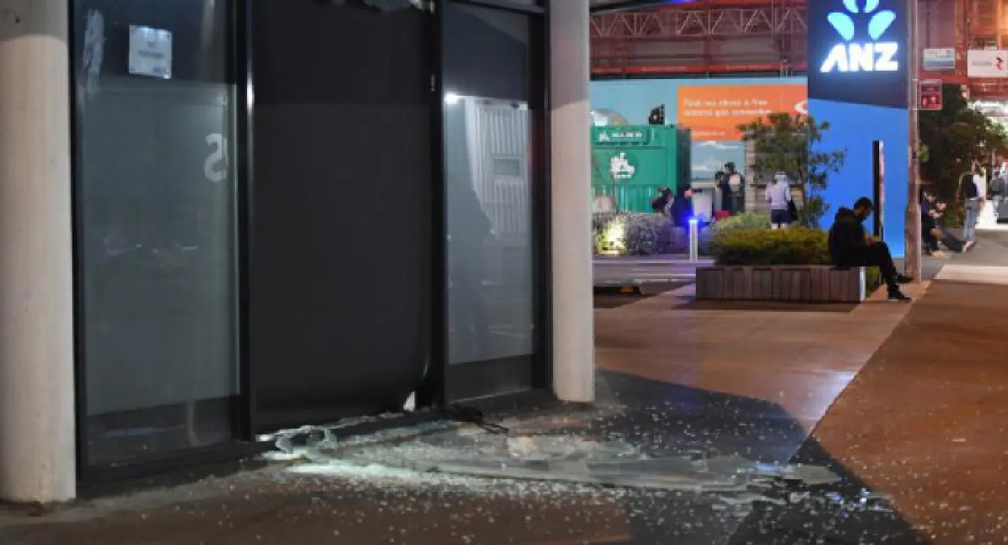 Powerful 7.4 magnitude quake rattles New Zealand: USGS Powerful 7.4 magnitude quake rattles New Zealand: USGS