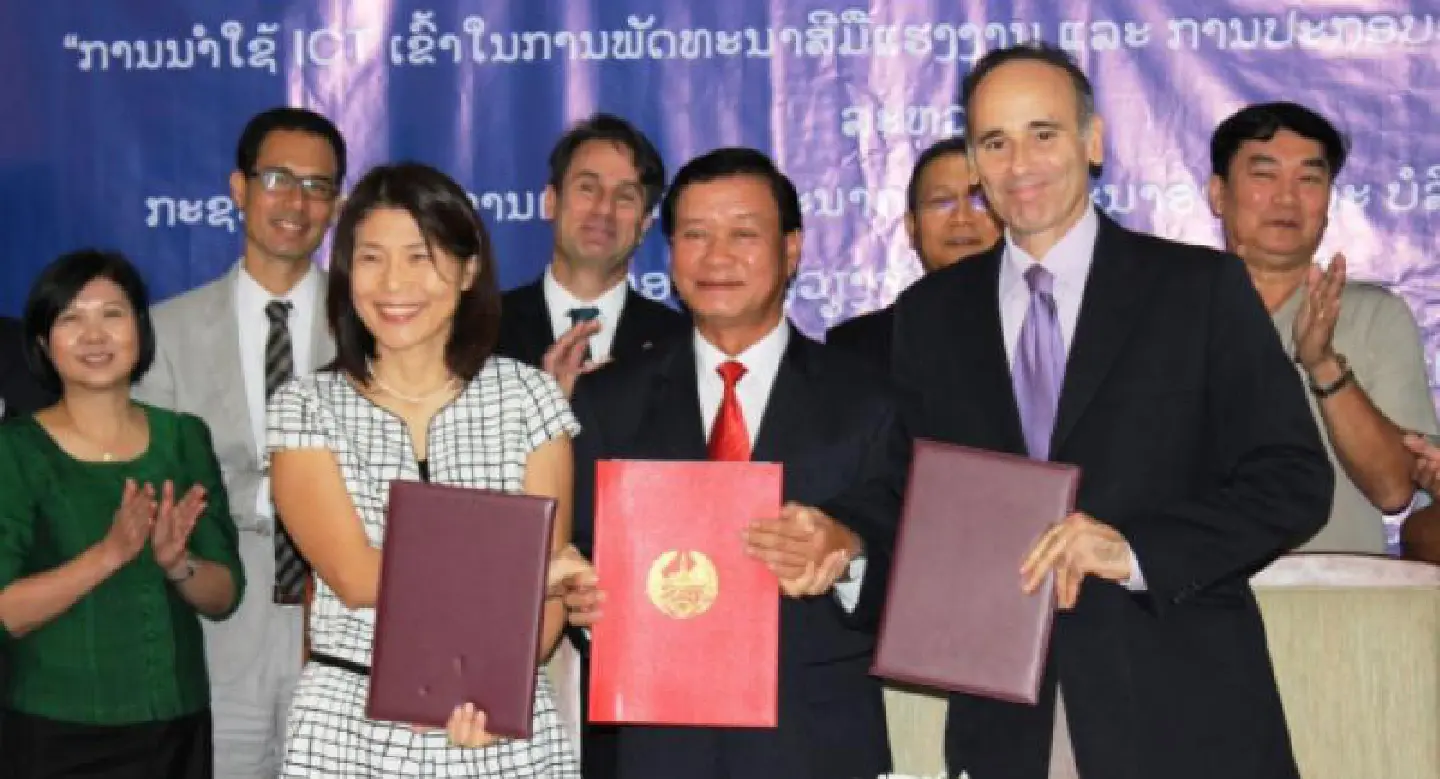 ADB, Microsoft, Laos join for youth scheme ADB, Microsoft, Laos join for youth scheme