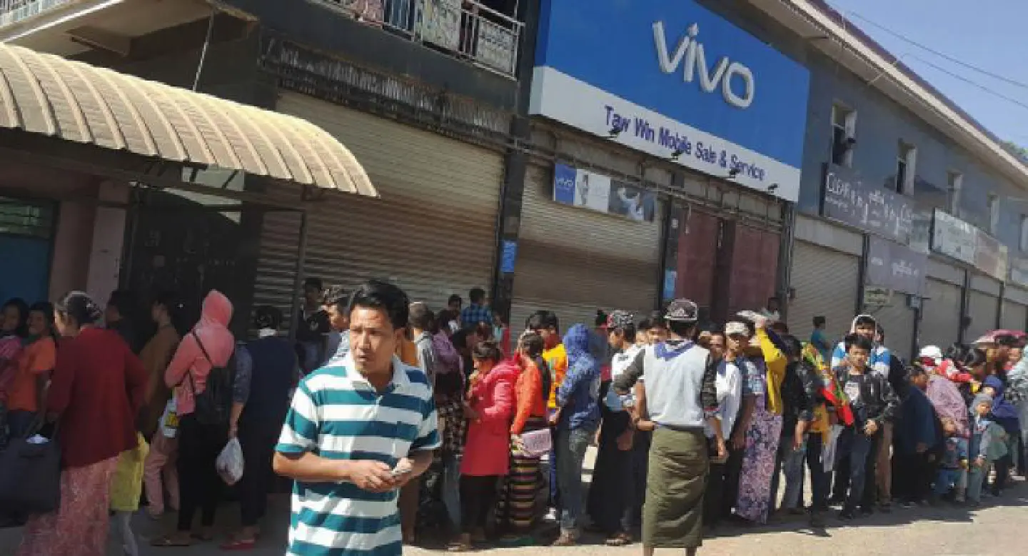 Thousands flee Myanmar clashes to China: Beijing Thousands flee Myanmar clashes to China: Beijing