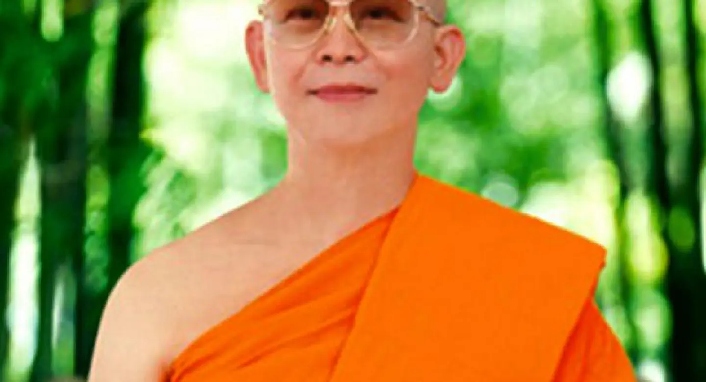 Phra Dhammachayo arrest to be done by the book: Prawit Phra Dhammachayo arrest to be done by the book: Prawit