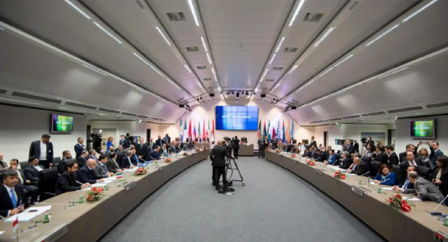 OPEC reaches deal to cut output OPEC reaches deal to cut output