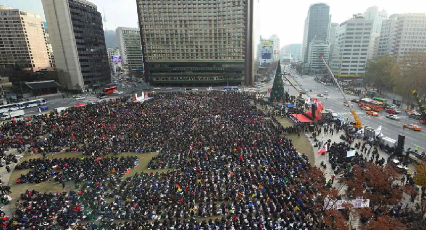 S. Korean ruling party urges Park to quit in April S. Korean ruling party urges Park to quit in April
