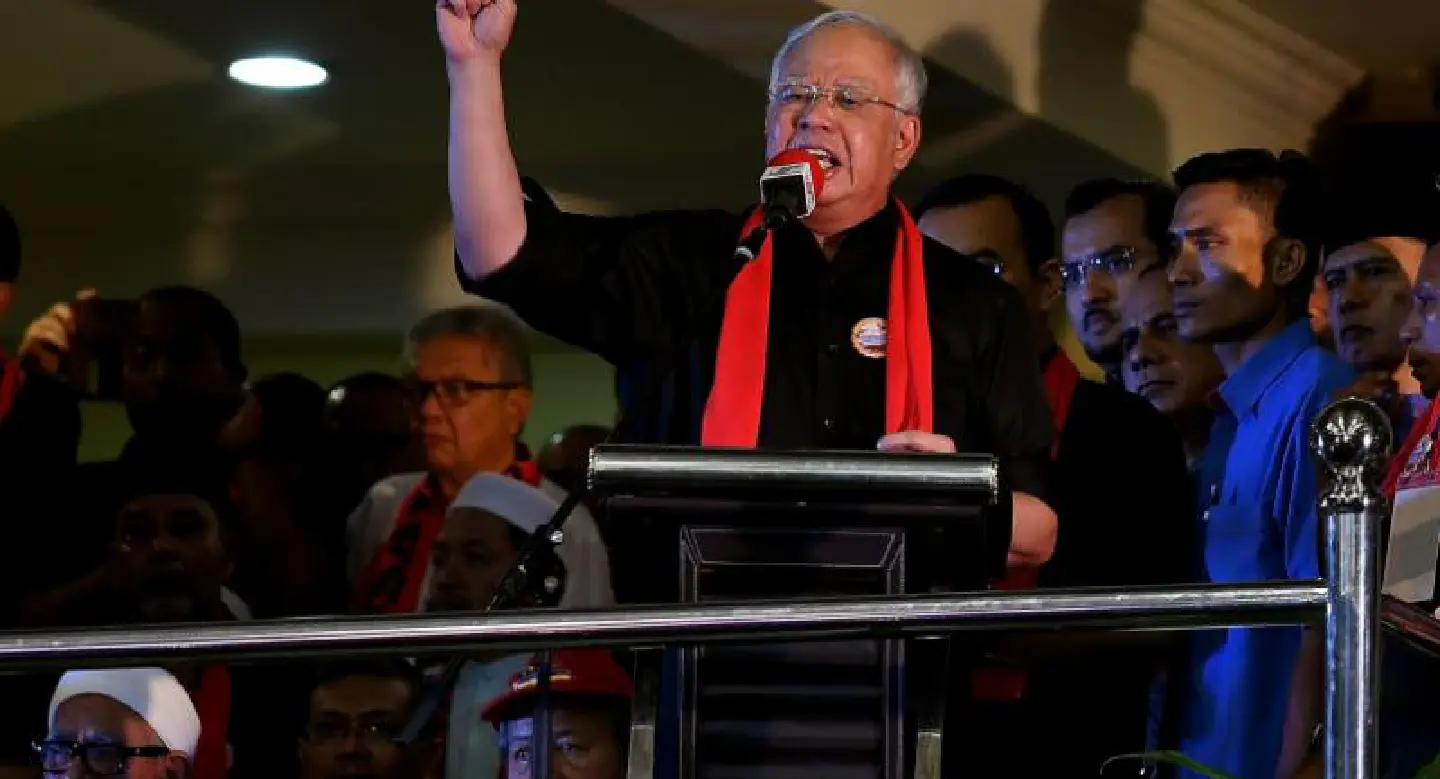 Suu Kyi must stop Rohingya 'genocide': Malaysia PM Suu Kyi must stop Rohingya 'genocide': Malaysia PM
