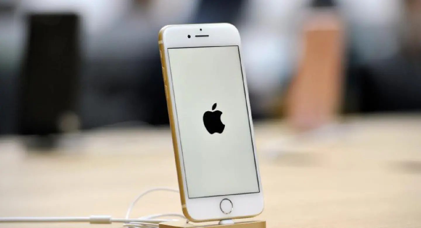 Taiwan iPhone manufacturer dismisses Trump’s ‘Made in US’ bid Taiwan iPhone manufacturer dismisses Trump’s ‘Made in US’ bid