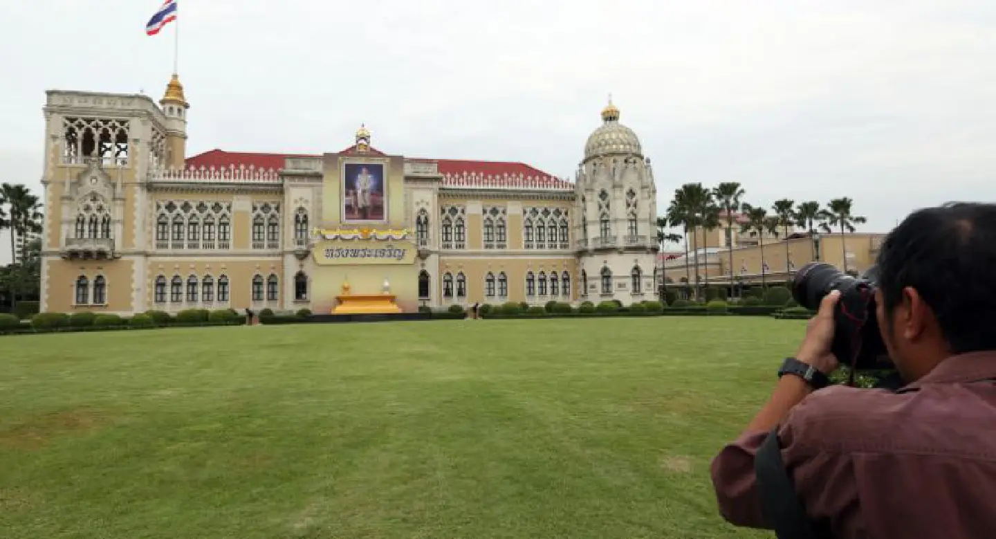 Portraits of new King adorn key govt buildings Portraits of new King adorn key govt buildings