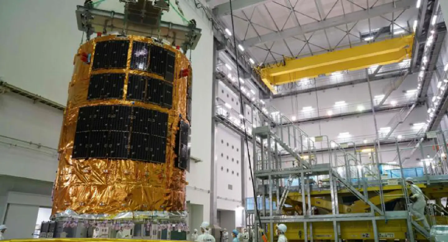 Japan launching 'space junk' collector Japan launching 'space junk' collector