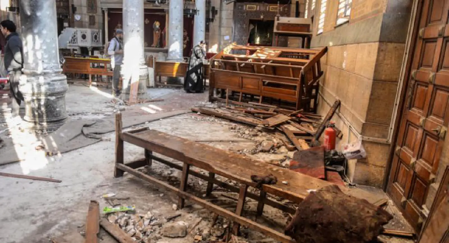 Bomb attack kills at least 25 near Cairo Coptic cathedral Bomb attack kills at least 25 near Cairo Coptic cathedral