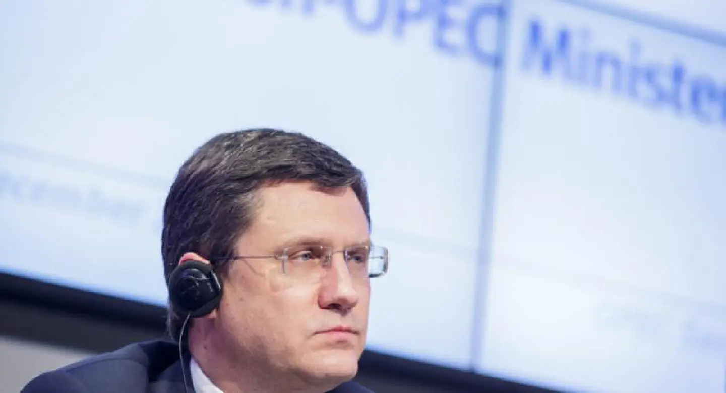 Oil soars as non-OPEC producers agree on caps Oil soars as non-OPEC producers agree on caps