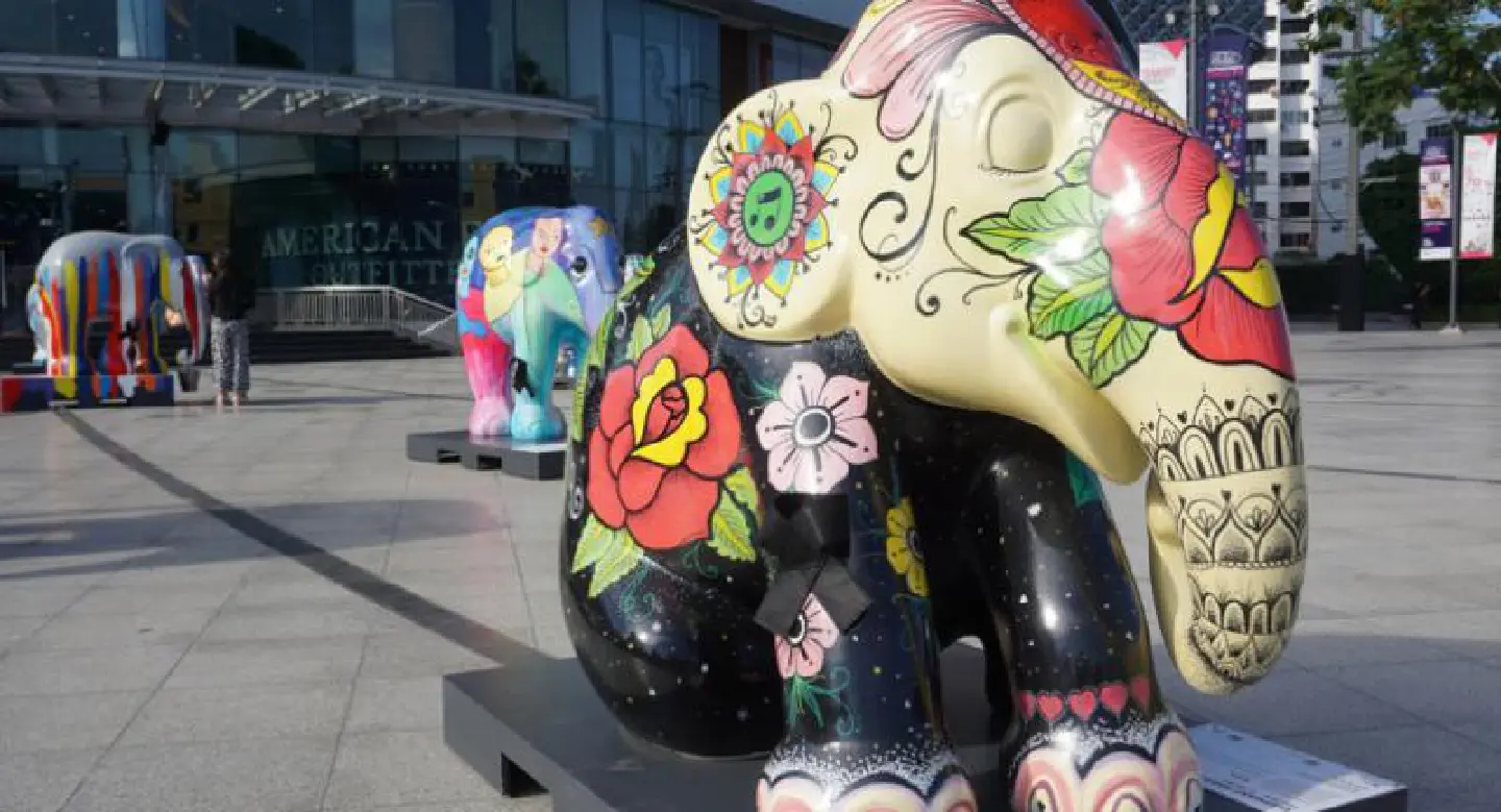 The elephant parade comes home The elephant parade comes home