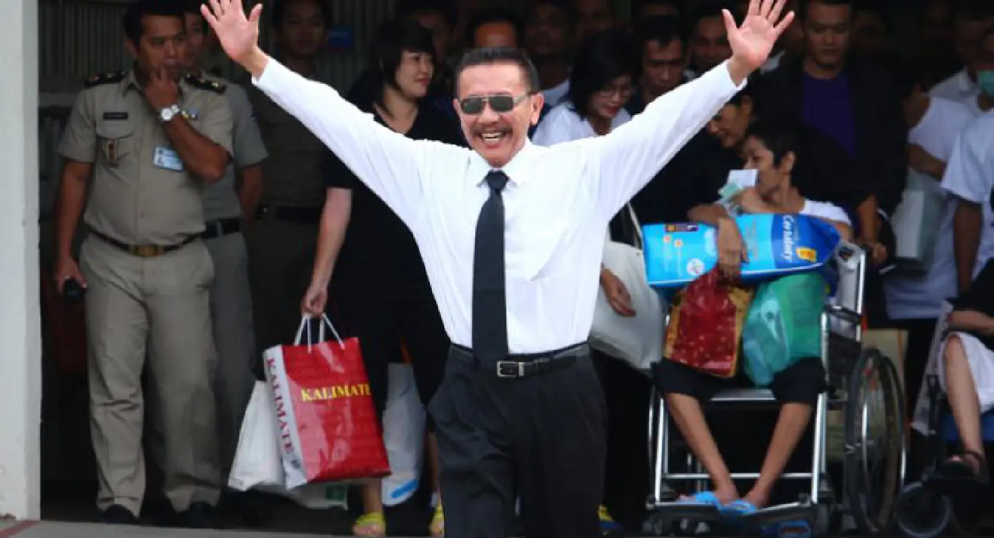 Chuwit freed, vows ‘to be model citizen’