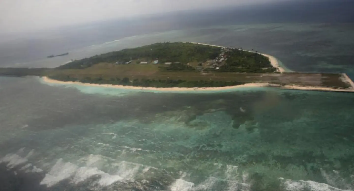 Vietnam concerned over Chinese weapons in South China Sea Vietnam concerned over Chinese weapons in South China Sea