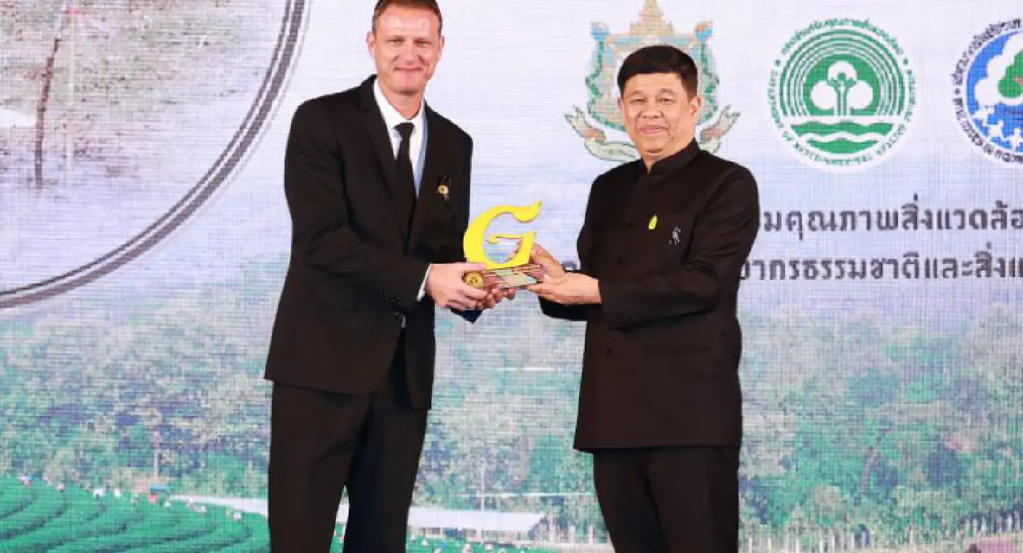 Centara Nova Hotel & Spa Pattaya wins Green Hotel Gold Award 2016, Centara Pattaya Hotel wins Silver Centara Nova Hotel & Spa Pattaya wins Green Hotel Gold Award 2016, Centara Pattaya Hotel wins Silver