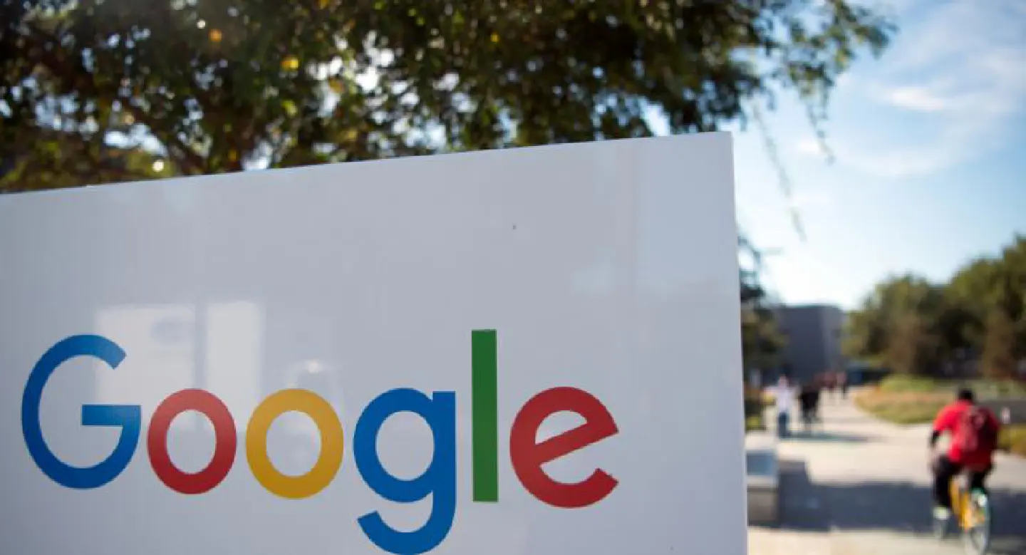 Google launches 'toilet locator' in India to stop public peeing Google launches 'toilet locator' in India to stop public peeing