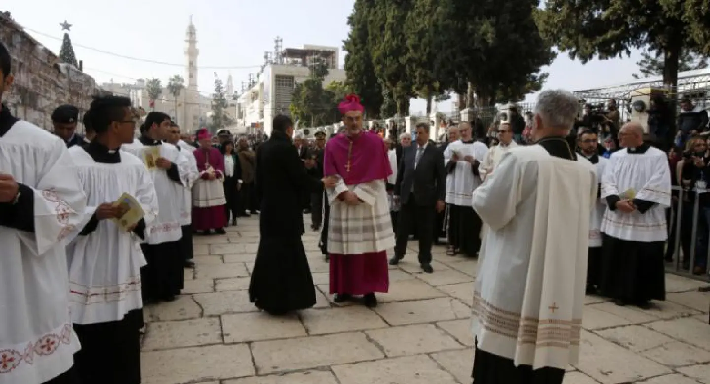 Pilgrims in Bethlehem, fears in Europe on Christmas Eve Pilgrims in Bethlehem, fears in Europe on Christmas Eve