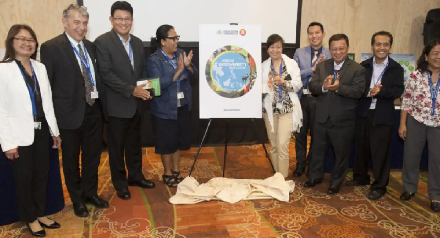 ASEAN responds to the challenge of biodiversity loss ASEAN responds to the challenge of biodiversity loss