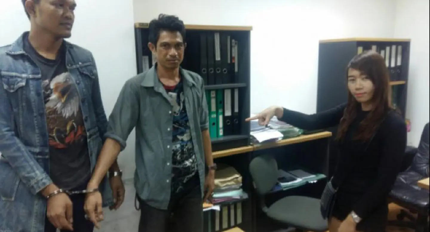 Police informants arrested in extortion case Police informants arrested in extortion case