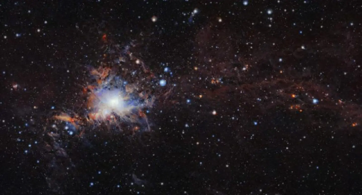 Milky Way: glimpses of a 'star factory' at work Milky Way: glimpses of a 'star factory' at work