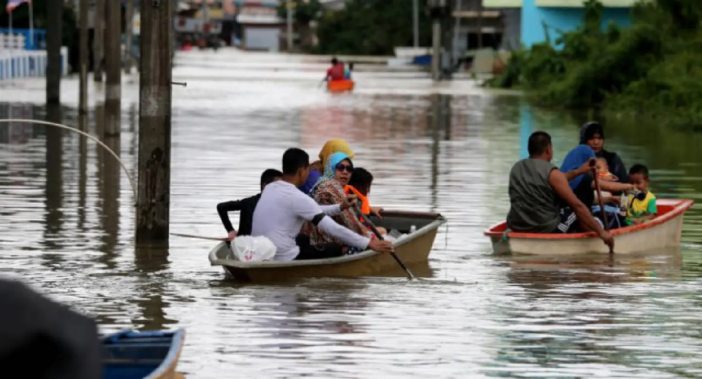The South suffers heavy flooding as rains refuse to let up The South suffers heavy flooding as rains refuse to let up