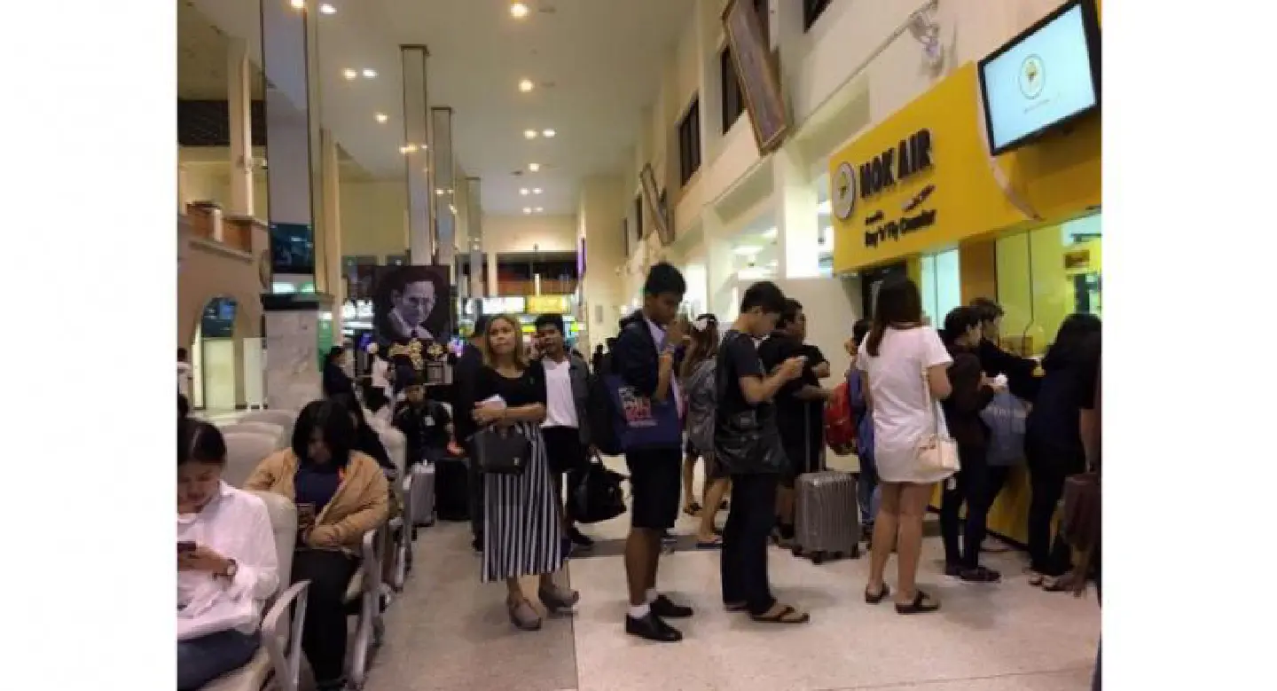 130 passengers stranded at Nakhon Si Thammarat airport 130 passengers stranded at Nakhon Si Thammarat airport
