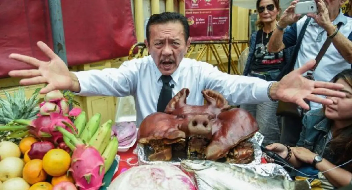 Freed Chuwit says he quit politics to ‘tell the truth’ in media career Freed Chuwit says he quit politics to ‘tell the truth’ in media career