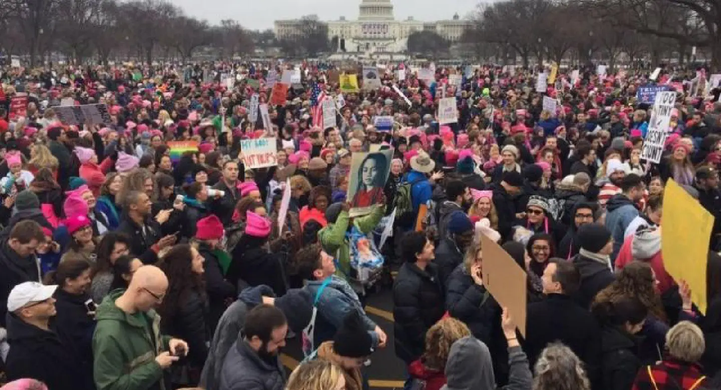 Protesters flood Washington for women's march against Trump Protesters flood Washington for women's march against Trump