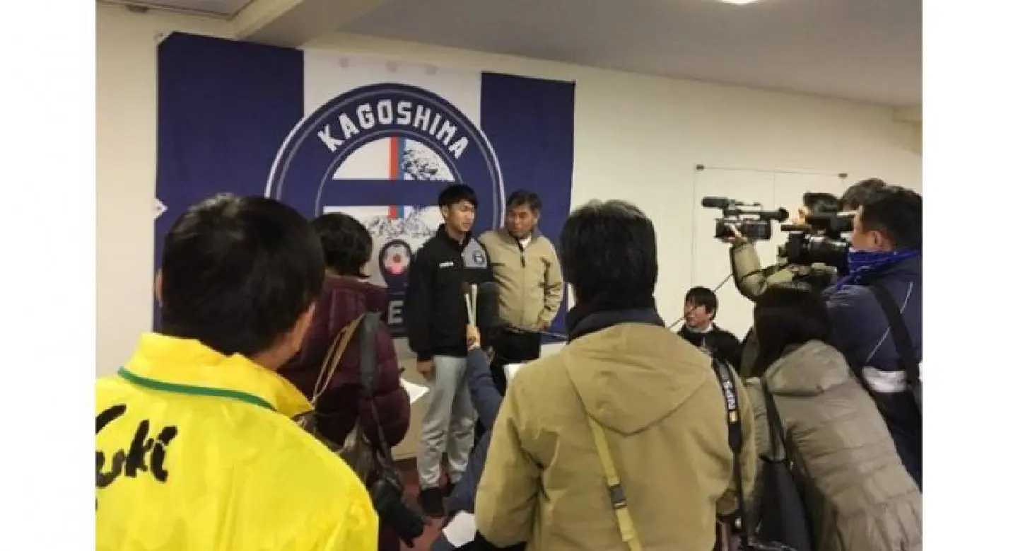 Wonderkid Sittichok follows Chanathip to Japan Wonderkid Sittichok follows Chanathip to Japan