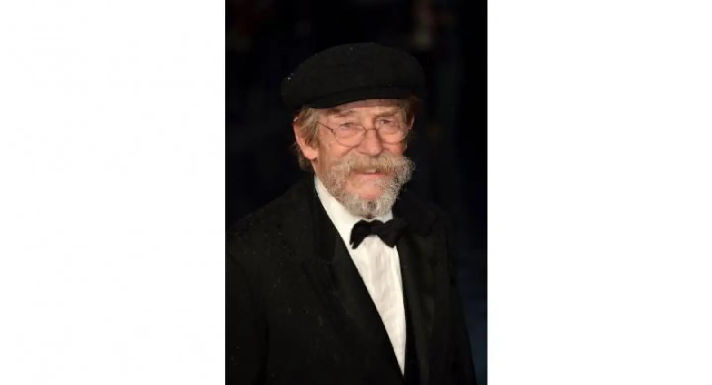 British actor John Hurt dies British actor John Hurt dies