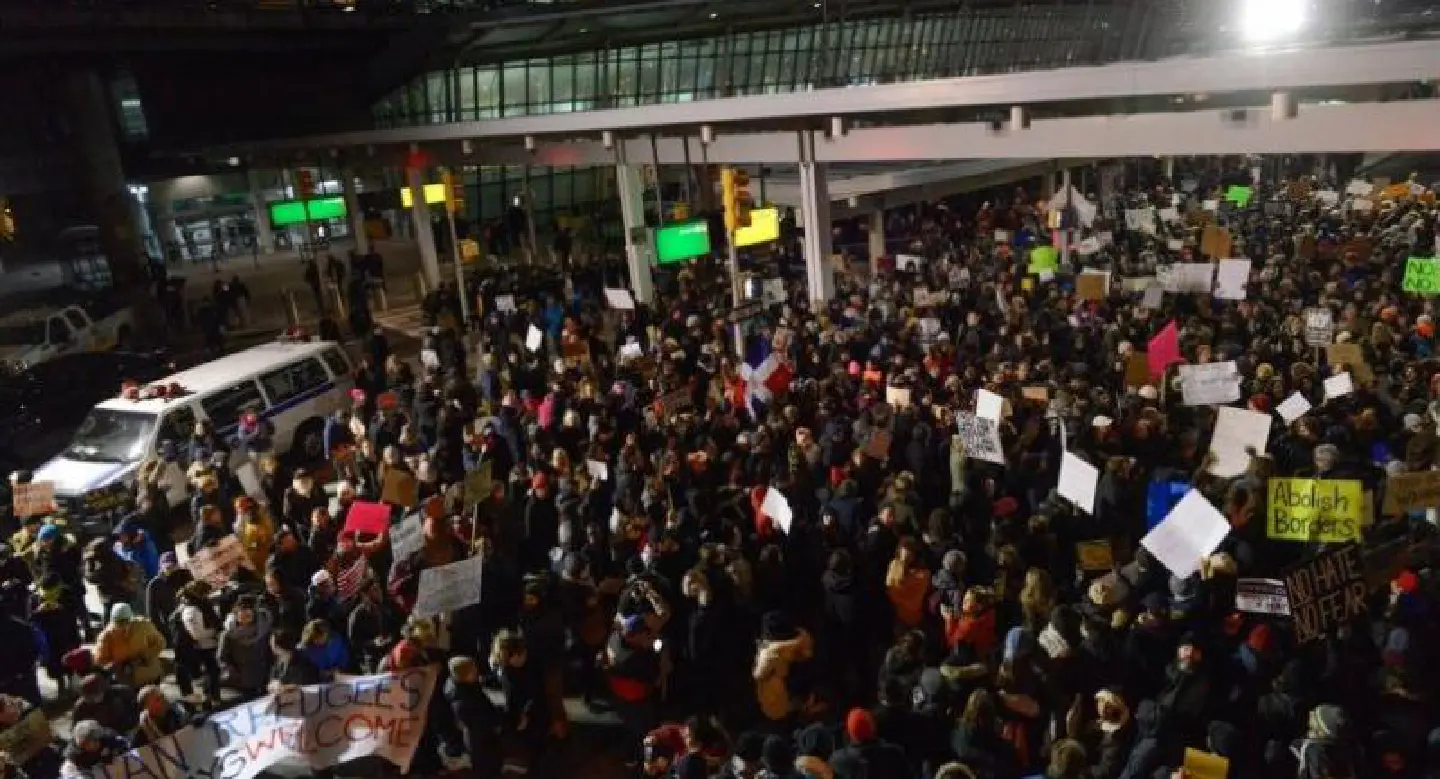 Judge blocks part of Trump's immigration ban for those in US Judge blocks part of Trump's immigration ban for those in US