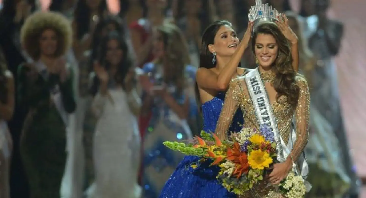 Miss France crowned Miss Universe Miss France crowned Miss Universe