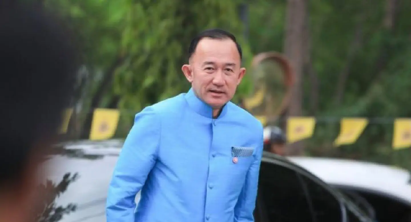 Panadda tops Cabinet rich list Panadda tops Cabinet rich list