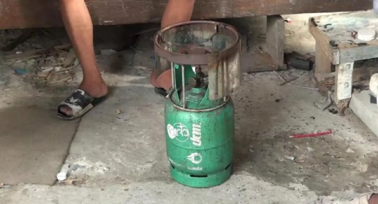 Ban on gas cylinders to prevent bomb-making Ban on gas cylinders to prevent bomb-making