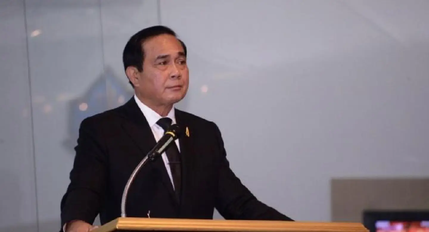 Prayut serious on death threat, orders manhunt Prayut serious on death threat, orders manhunt