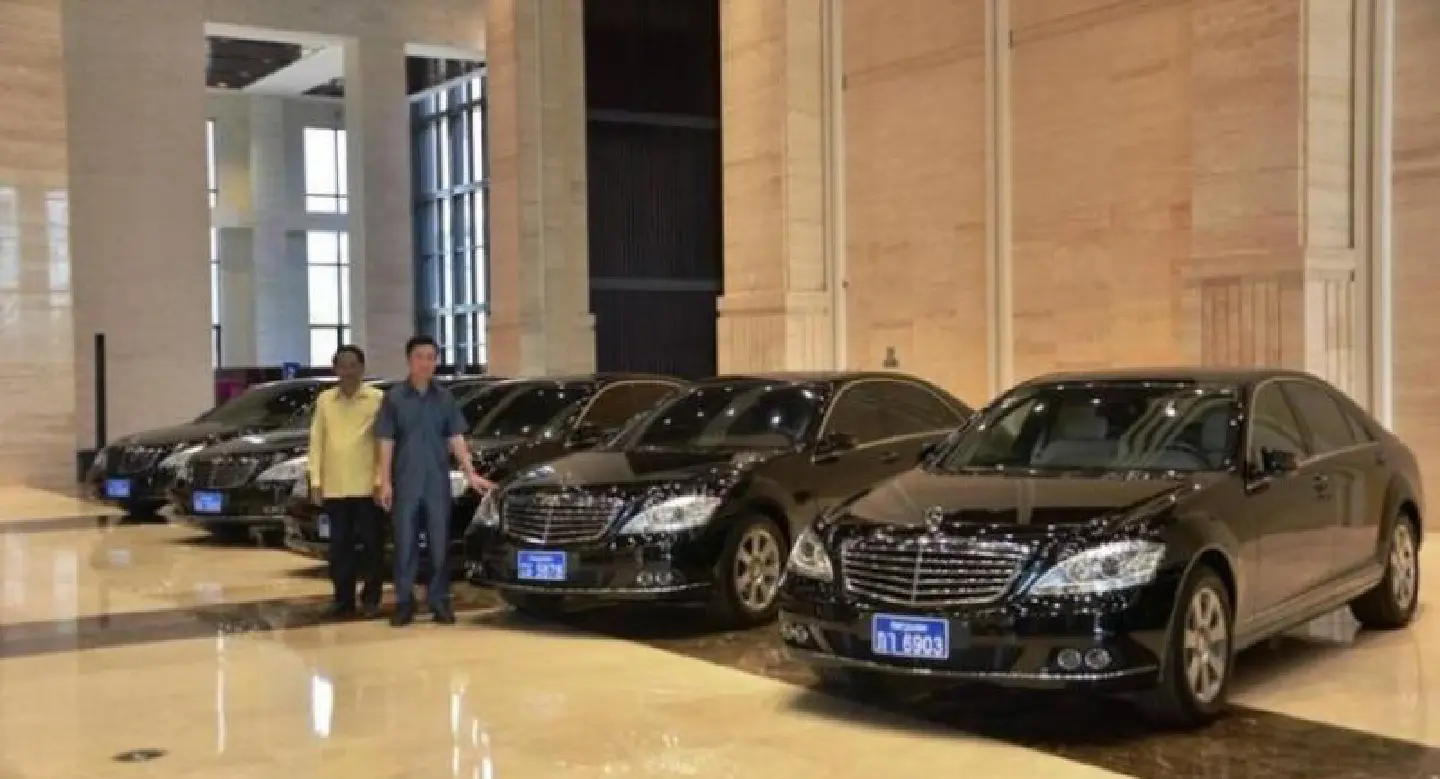 Bidding process for Lao leaders’ vehicles begins next week Bidding process for Lao leaders’ vehicles begins next week