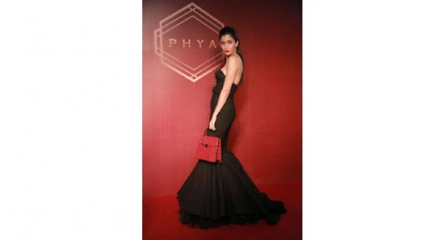 Phya crafts discerning designs with fresh ideas Phya crafts discerning designs with fresh ideas