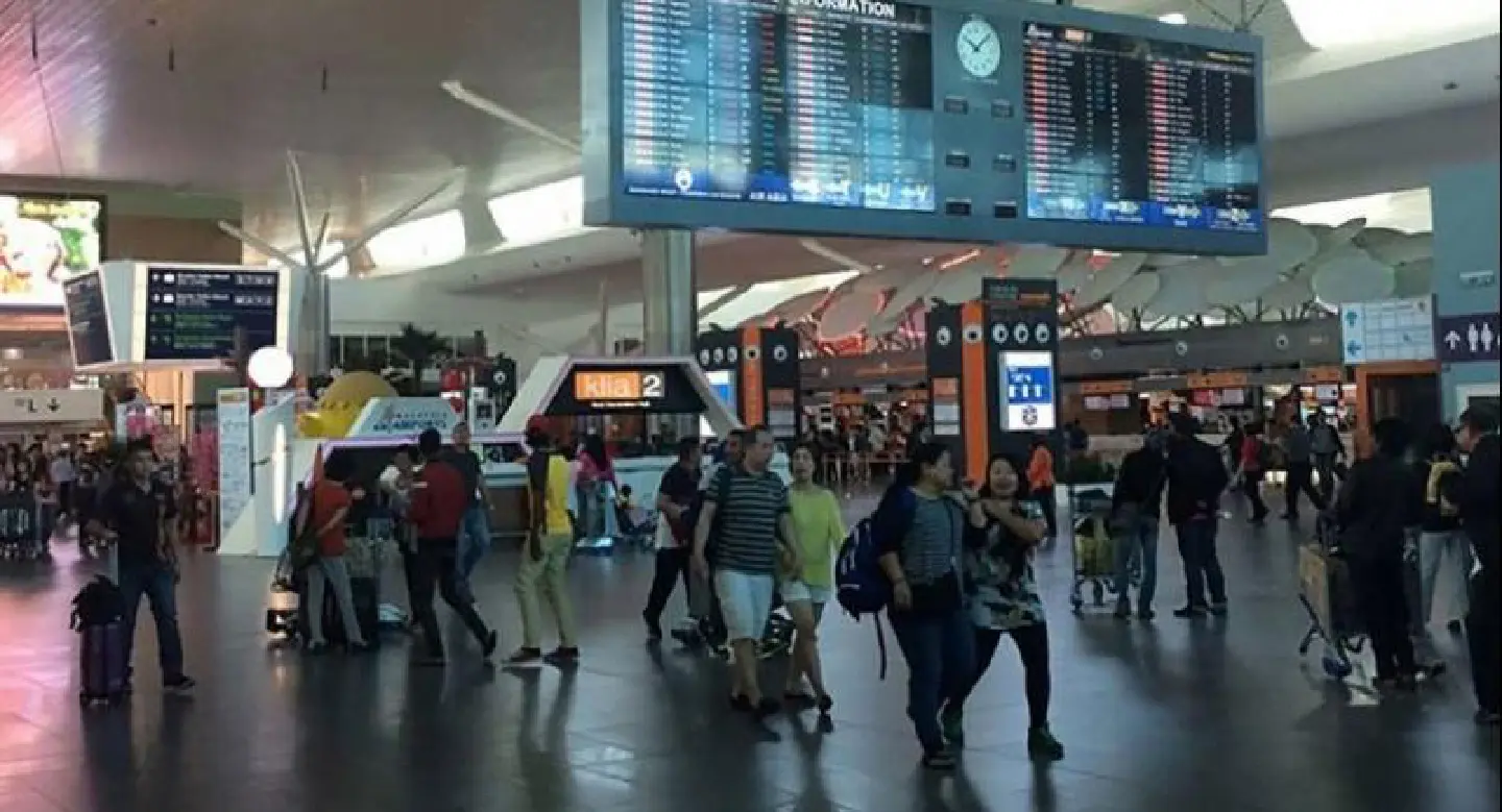 Woman with Vietnam passport held for N.Korea killing: Malaysia Woman with Vietnam passport held for N.Korea killing: Malaysia