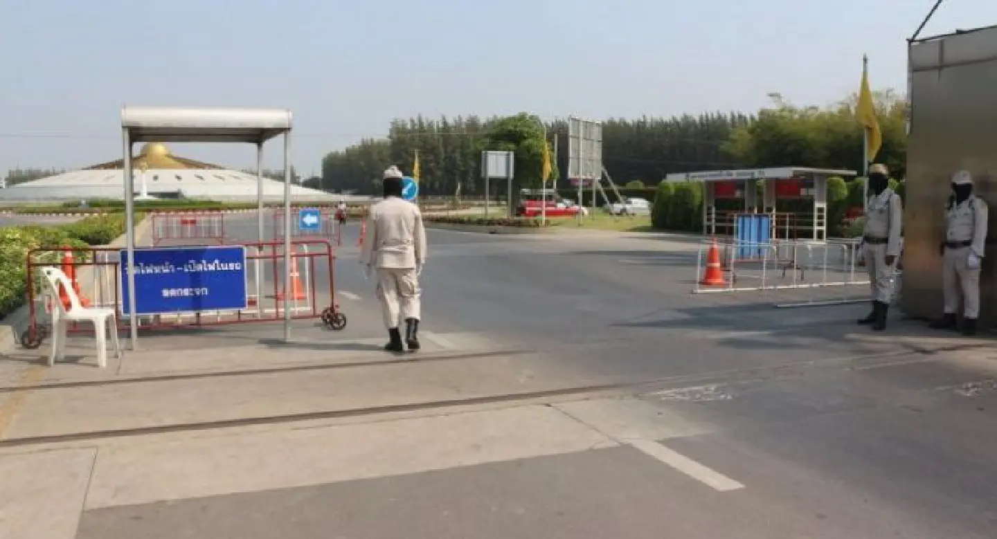 DSI denies report of imminent raid on Dhammakaya Temple facility DSI denies report of imminent raid on Dhammakaya Temple facility