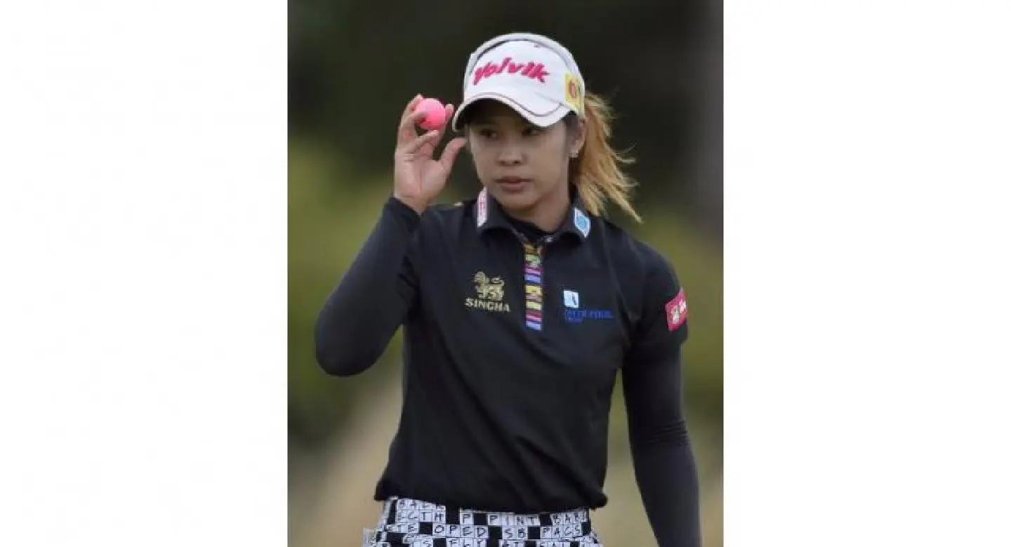 Pornanong among current 3-way lead @ Australian Open 