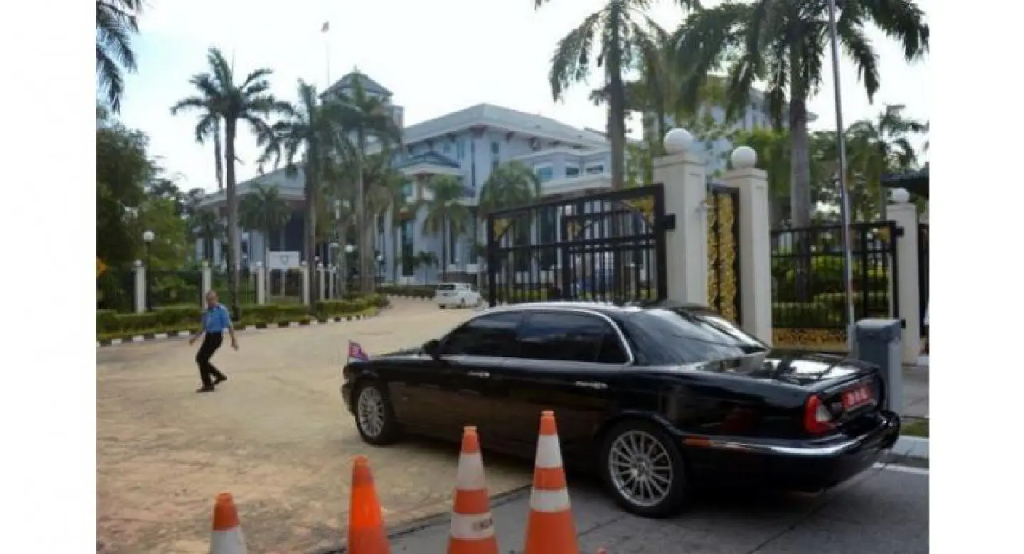 Malaysia recalls its ambassador to North Korea Malaysia recalls its ambassador to North Korea