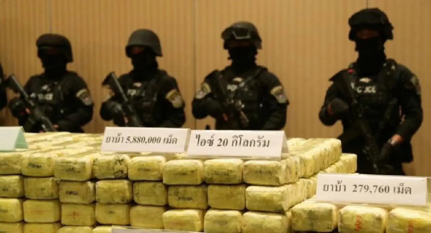 Police announce three massive drug busts worth Bt3 billion Police announce three massive drug busts worth Bt3 billion