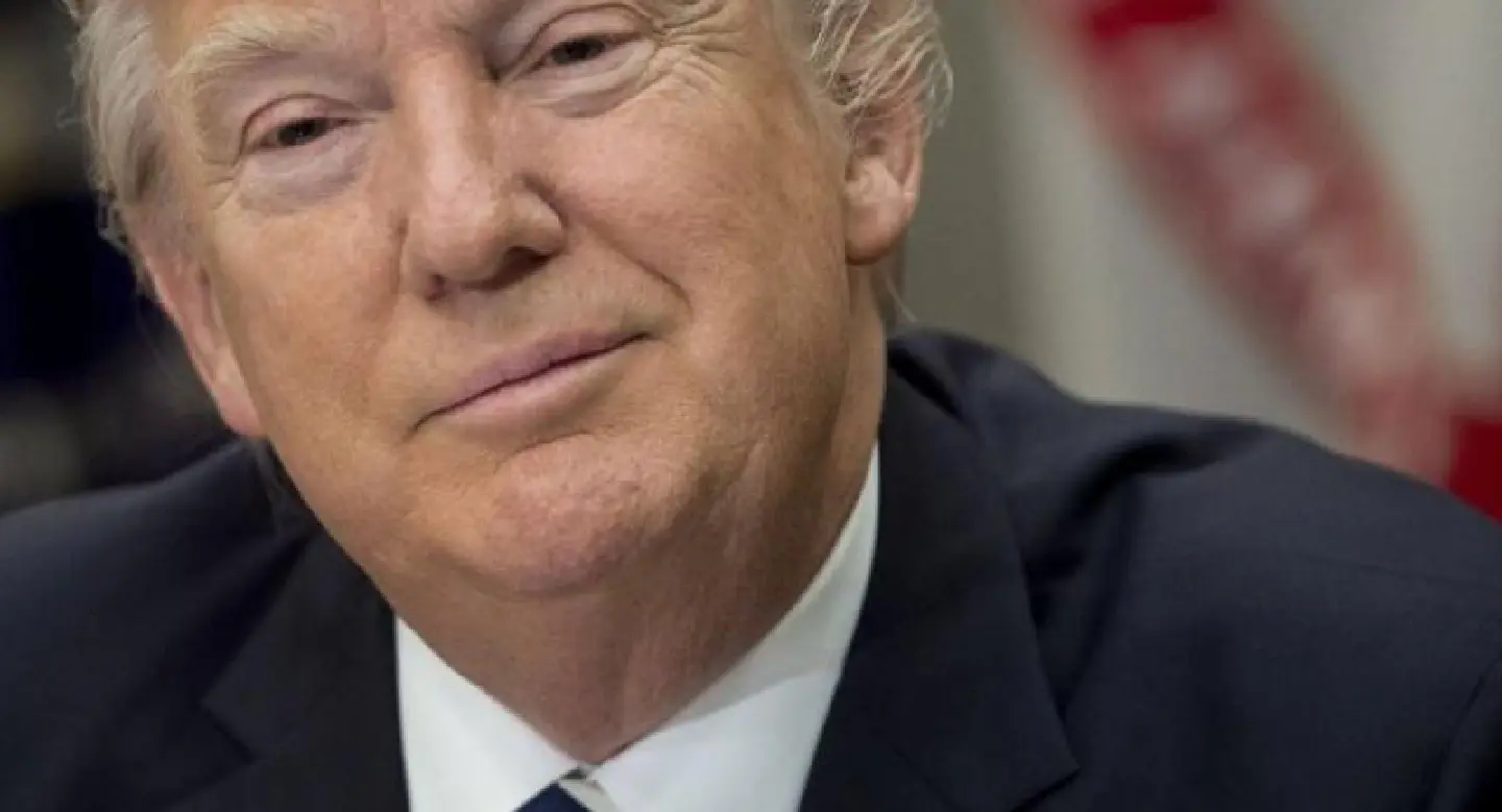 Trump to skip correspondents' dinner as media row heats up Trump to skip correspondents' dinner as media row heats up