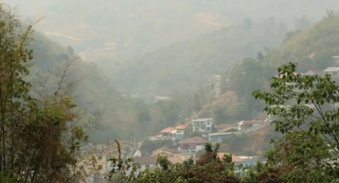 Tak and Lampang record unsafe pollution levels as haze worsens Tak and Lampang record unsafe pollution levels as haze worsens
