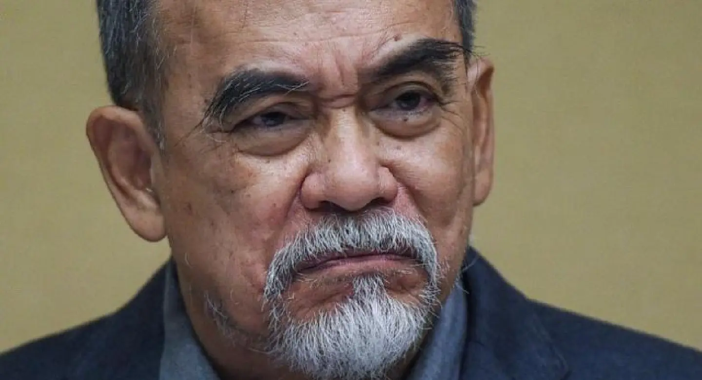 Thirayuth hits out at junta for lack of reforms Thirayuth hits out at junta for lack of reforms