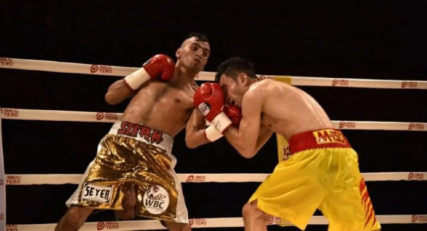 Nawaphon's world title dream shattered in brutal third round Nawaphon's world title dream shattered in brutal third round