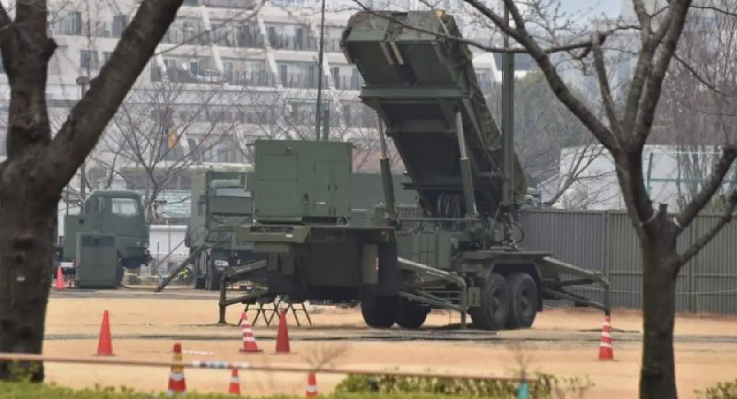 North Korea fires missiles, three reach Japan waters North Korea fires missiles, three reach Japan waters